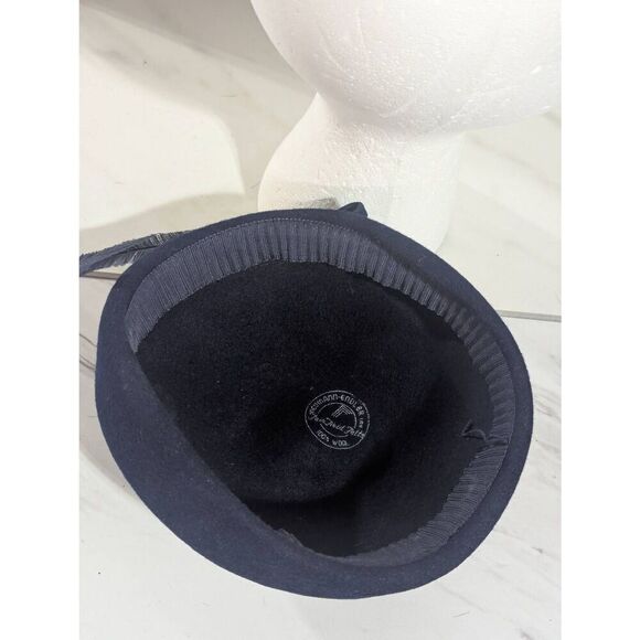 Neumann Women's Blue Endler Fair Field Vintage 40's Flat Wool Feather Embellishe - Picture 6 of 6